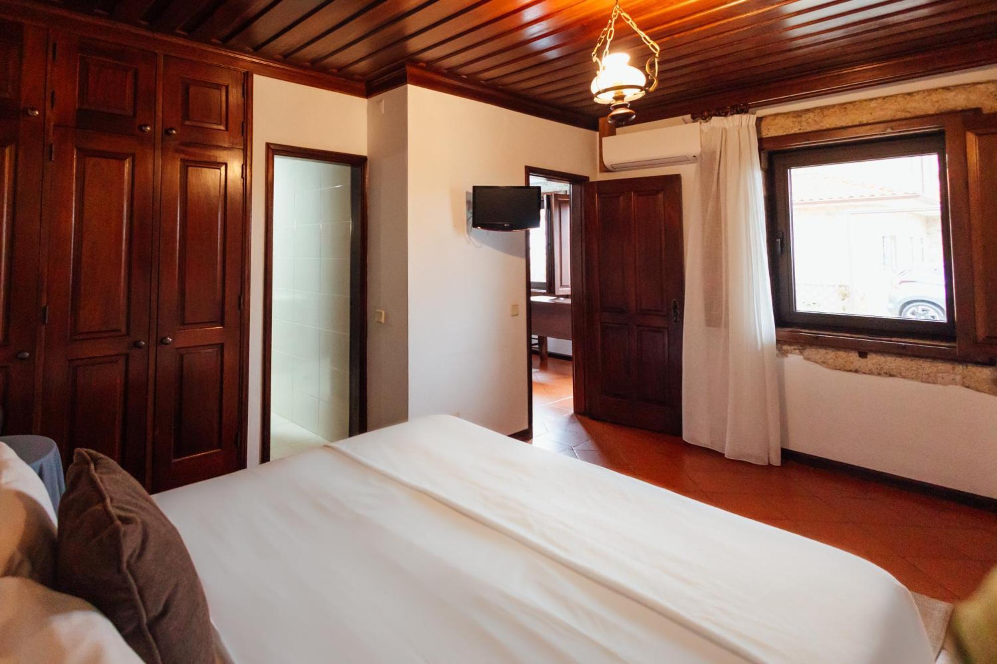 Quinta Da Barroca Douro Valley Armamar Room photo