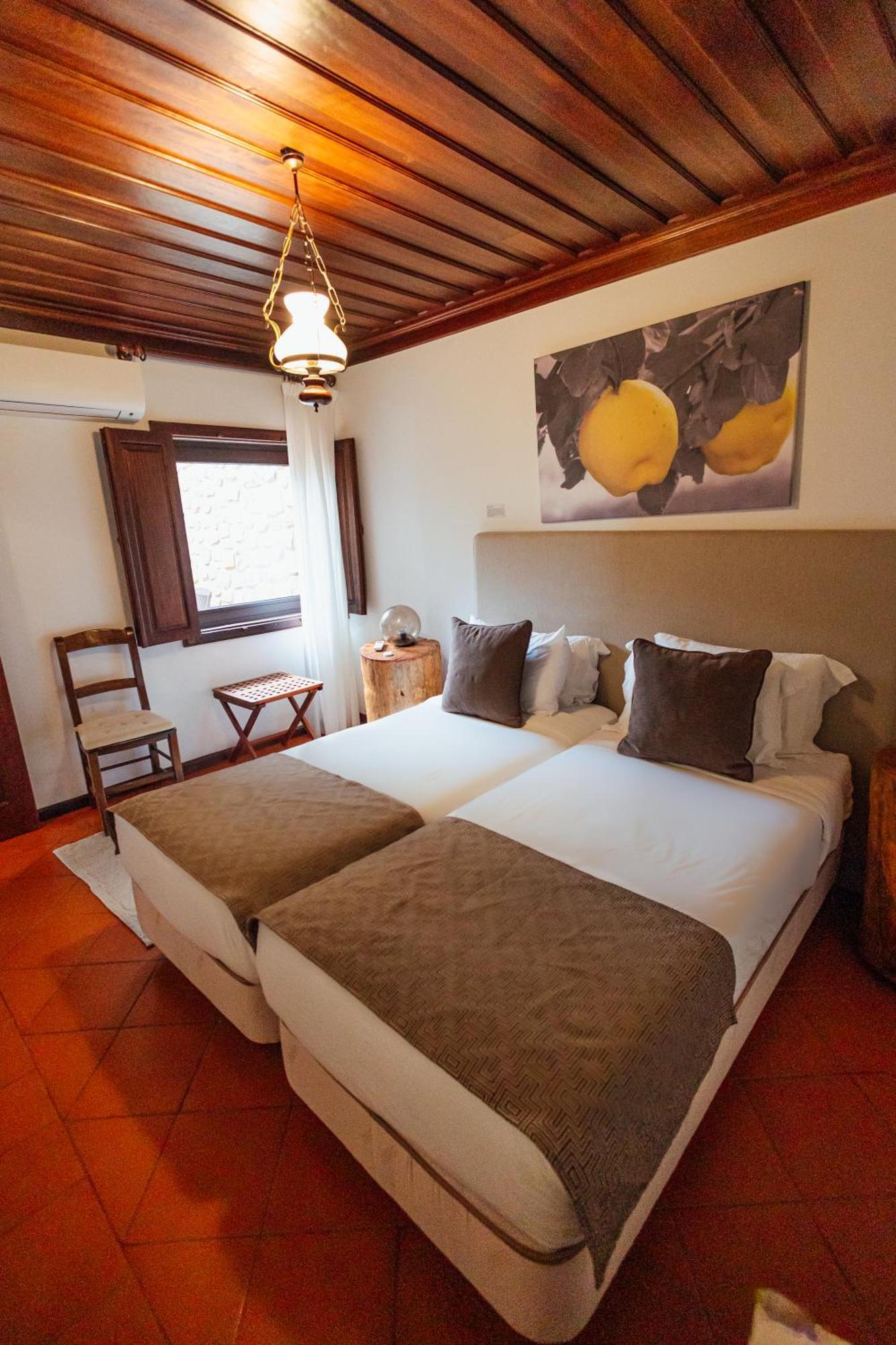 Quinta Da Barroca Douro Valley Armamar Room photo
